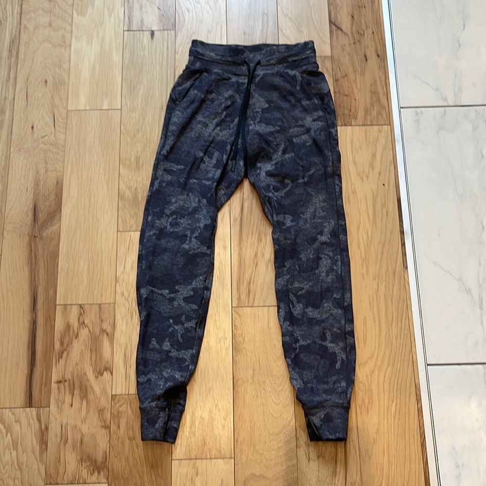 Lululemon Ready to Rulu Camo Joggers